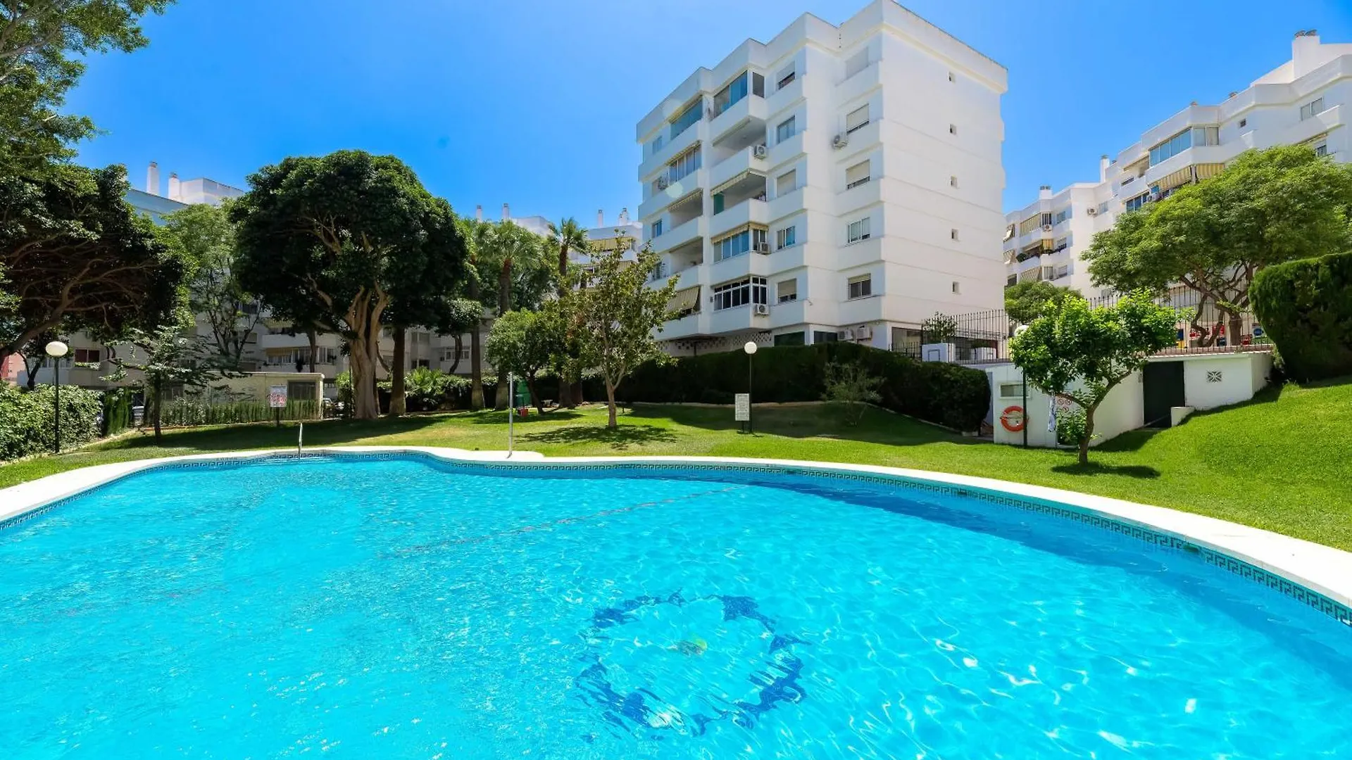 Vb Myramar 1Bdr Centre-Coast Apartment Benalmadena Spain
